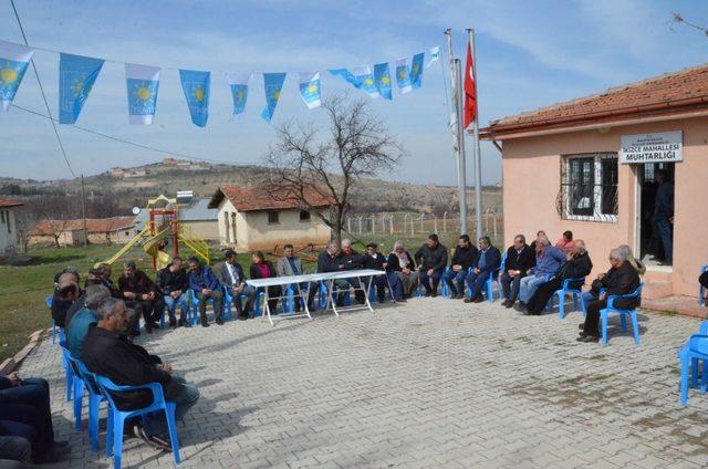 Parlak, esnaflardan destek istedi