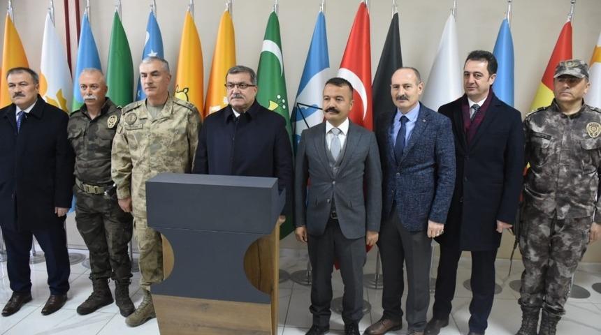 Emniyet M&uuml;d&uuml;r&uuml; Uzunkaya Y&uuml;ksekova&rsquo;yı ziyaret etti