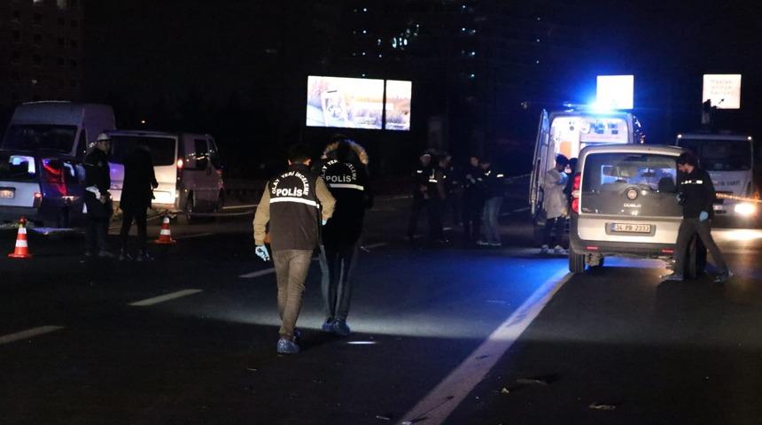 Beşiktaş'ta feci kaza: &Ouml;l&uuml; ve yaralılar var!