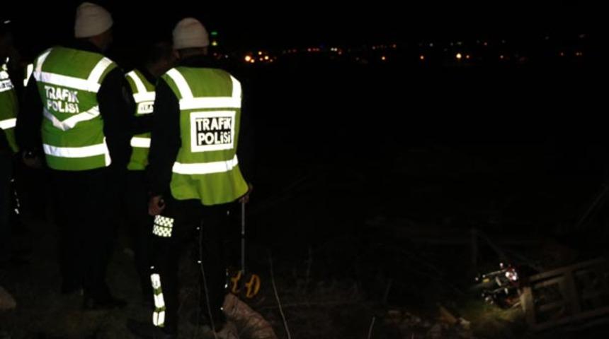 Gen&ccedil;lerin motorla &ouml;l&uuml;m yarışı faciayla sonu&ccedil;landı!