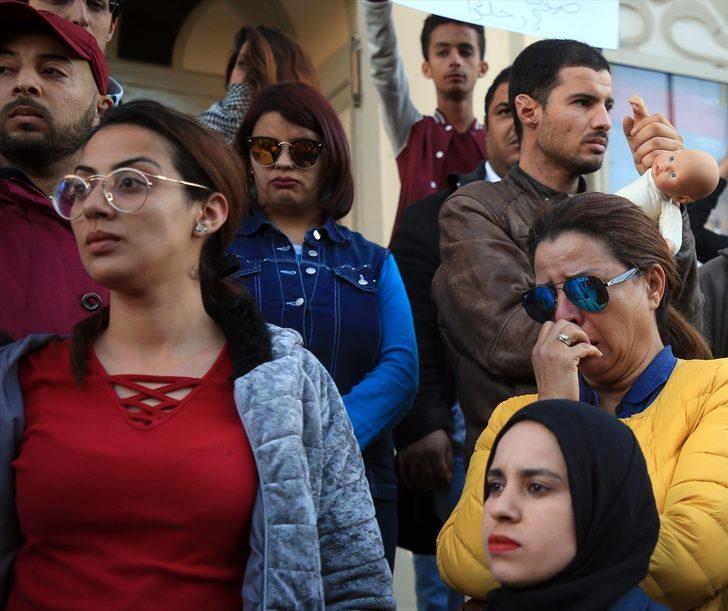 Aynı hastanede 11 bebeğin ölümüne protesto G4
