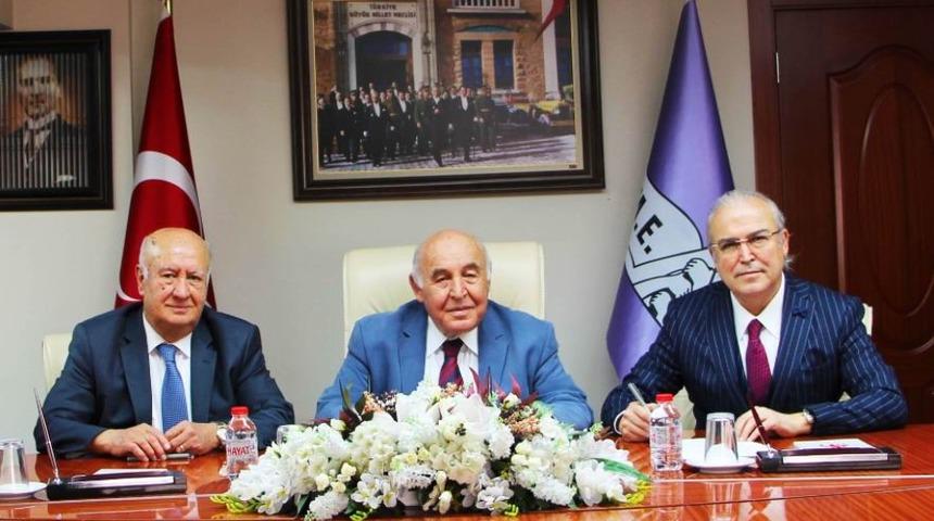 Dev eğitim kamp&uuml;s&uuml;ne "Halil Avcı" imzası