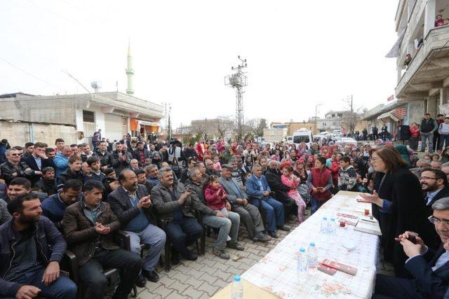 Şahin’e köylülerden sevgi seli