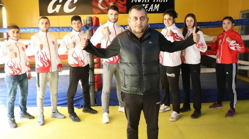 Sponsor yok başarı &ccedil;ok