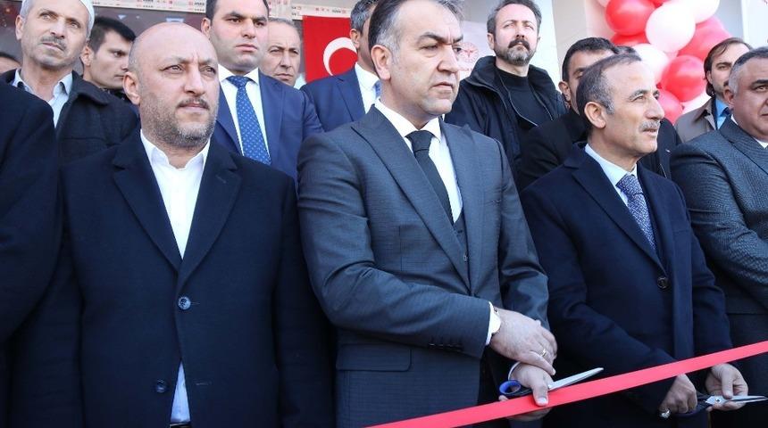 Bitlis&rsquo;te &lsquo;Sağlık Evi ve İstasyonu&rsquo; a&ccedil;ıldı