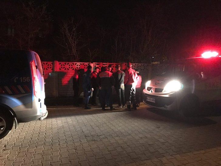 Sakarya'da dağda mahsur kalan 7 genç kurtarıldı  G1