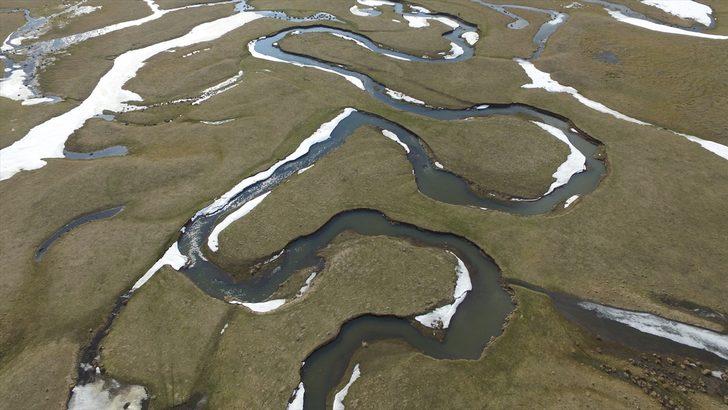 Kanoyla karda kayıp mendereslerde kürek çektiler G4