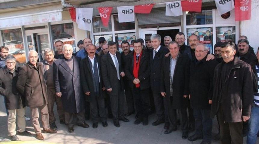 Demir Karaçay’a destek için Çıldır’da