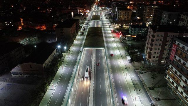 Alparslan Türkeş Kavşağı ışıl ışıl görüntüsüyle göz kamaştırıyor