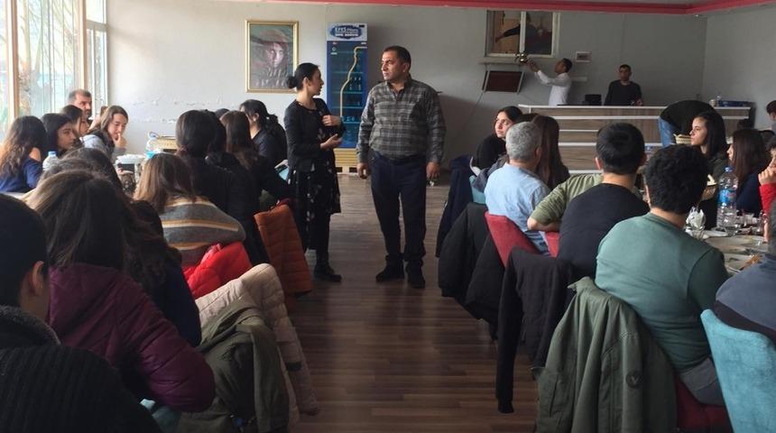 &Ouml;ğrenciler, d&uuml;nya rafting şampiyonası i&ccedil;in İngilizce &ouml;ğreniyor