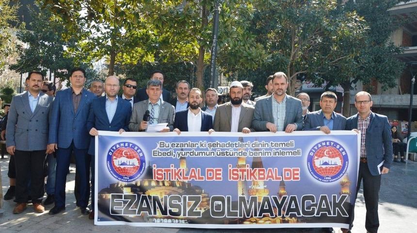 Manisa’dan ’İstiklal de istikbal de ezansız olmayacak’ pankartı