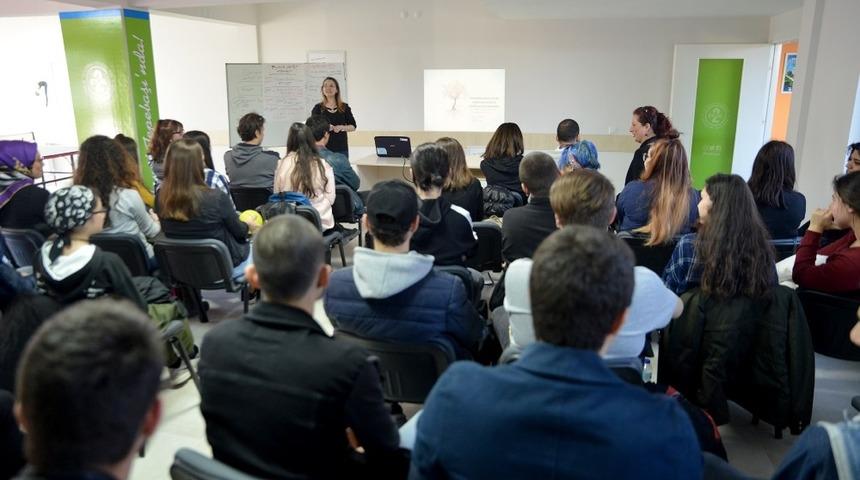 Tepebaşı’nda Topluma Hizmet Uygulamaları dersi