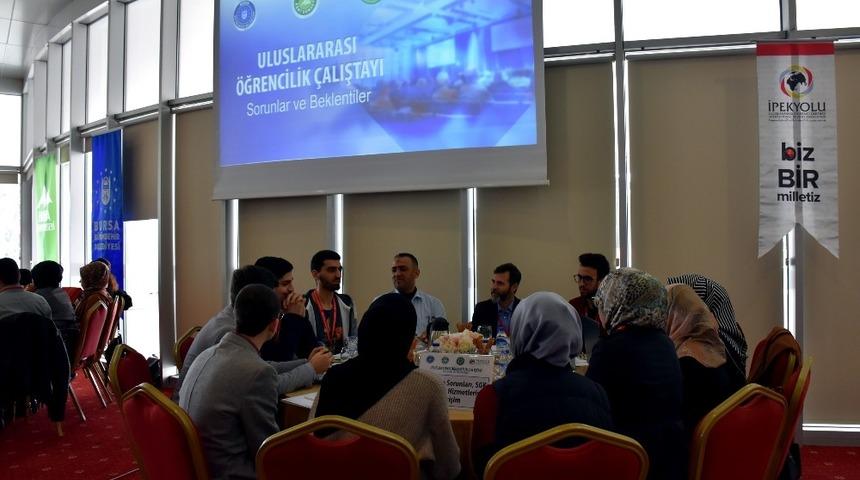 Uluslararası &ouml;ğrenciler &ccedil;alıştayda buluştu