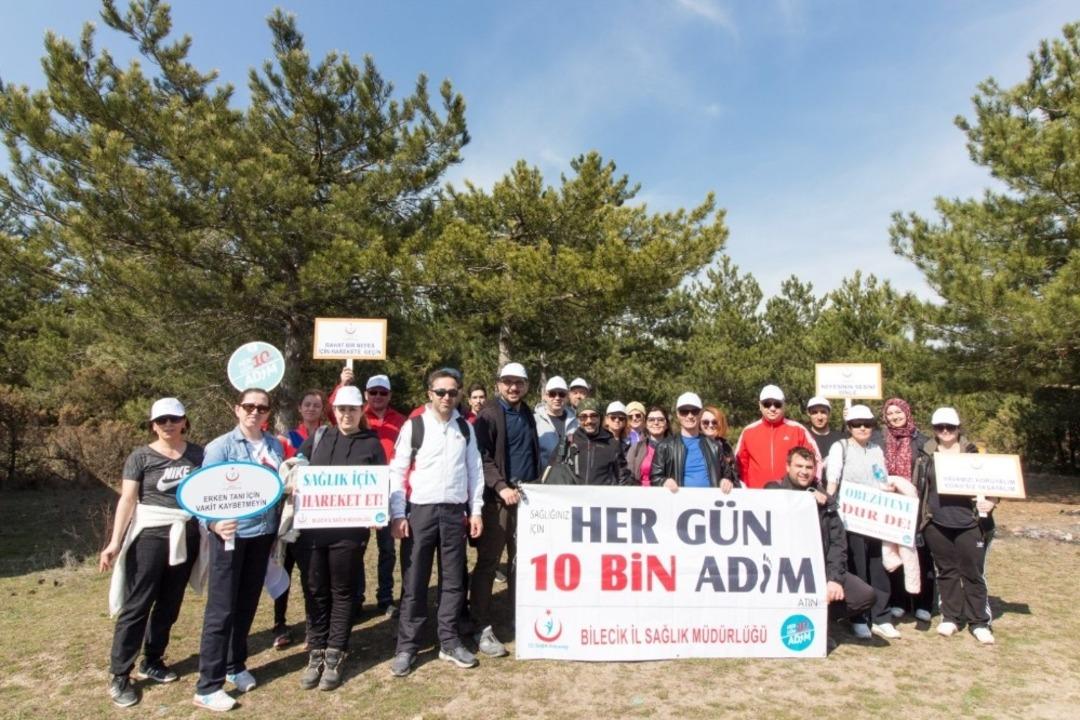 İl Sağlık M&uuml;d&uuml;rl&uuml;ğ&uuml; personelinden doğa y&uuml;r&uuml;y&uuml;ş&uuml;
