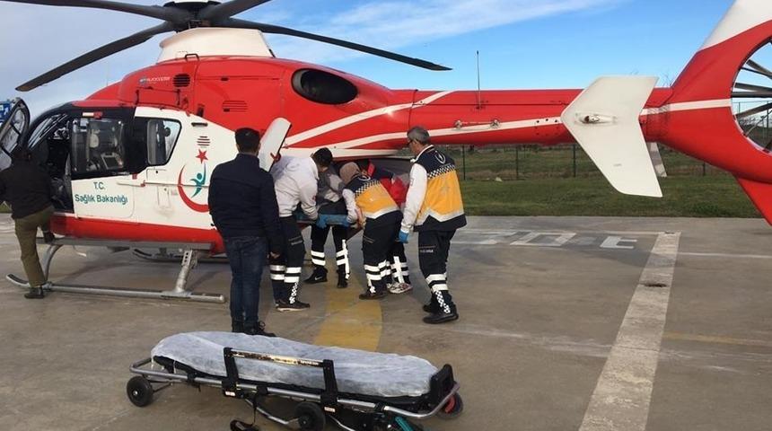 Ambulans Helikopter yaklaşık 20 saat u&ccedil;arak 13 hastanın naklini ger&ccedil;ekleştirdi