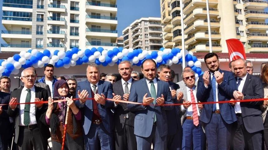 Cumhuriyet Mahallesi aile sağlığı merkezine kavuştu