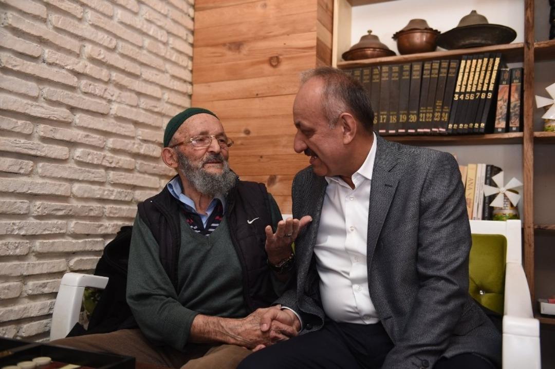 Kastamonu Belediye Başkanı Tahsin Babaş;