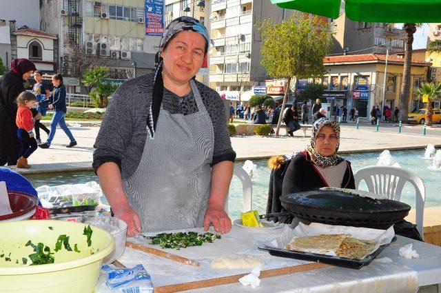 Mikro kredi ile üretim yapan kadınlar ürünlerini sergiledi