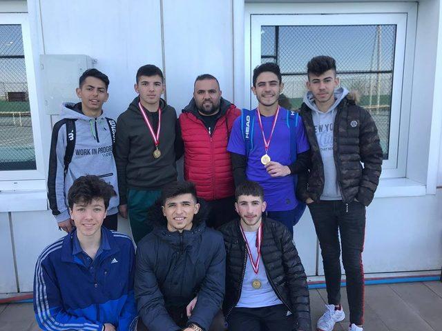Keykubat Anadolu İmam Hatip Lisesi Tenis’te Türkiye Finallerinde