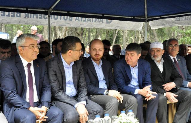 Bilal Erdoğan, Manavgat'ta cami açılışına katıldı