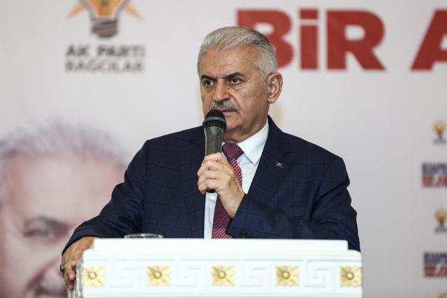 Yıldırım seçim çalışmalarını Bağcılar'da sürdürdü