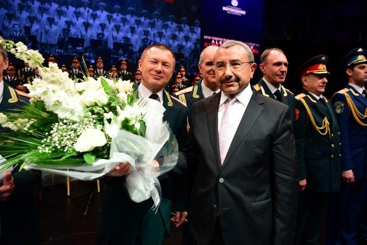 İsmail Erdem, Türkiye Rusya Kültür Yılı’nda düzenlenen Rus Kızılordu Konseri’ne katıldı G3