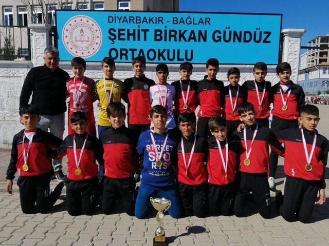 Diyarbakır’da şampiyon Şehit Birkan Gündüz