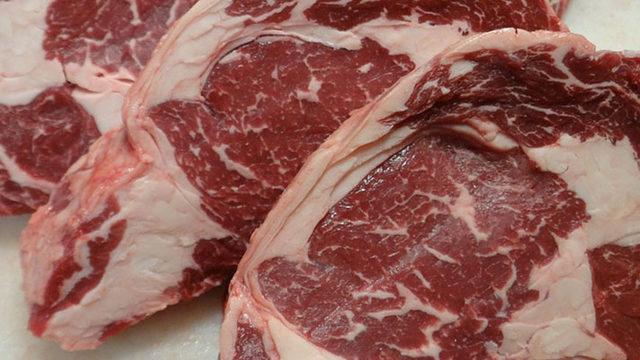 Kolon kanseri için uzmanından 'kırmızı et' uyarısı