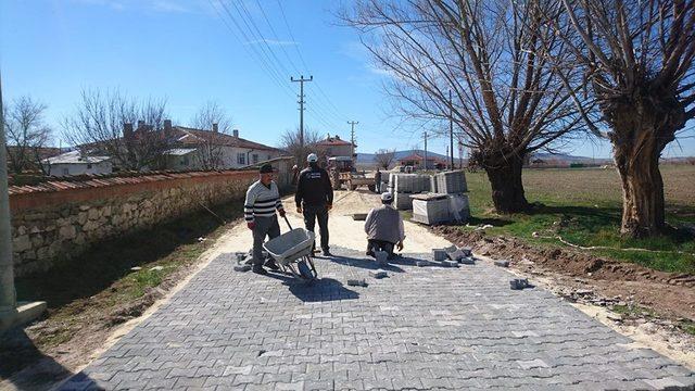 Aslanapa’da çevre düzenleme çalışmaları