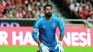 Volkan Demirel, Avrupa'nın en kötü performanslarından birine imza attı