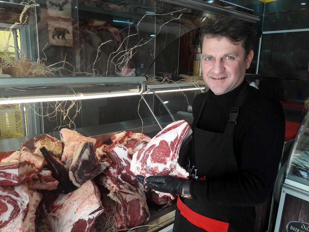 'Dijital kasap' sosyal medyadan T&uuml;rkiye'ye et satıyor