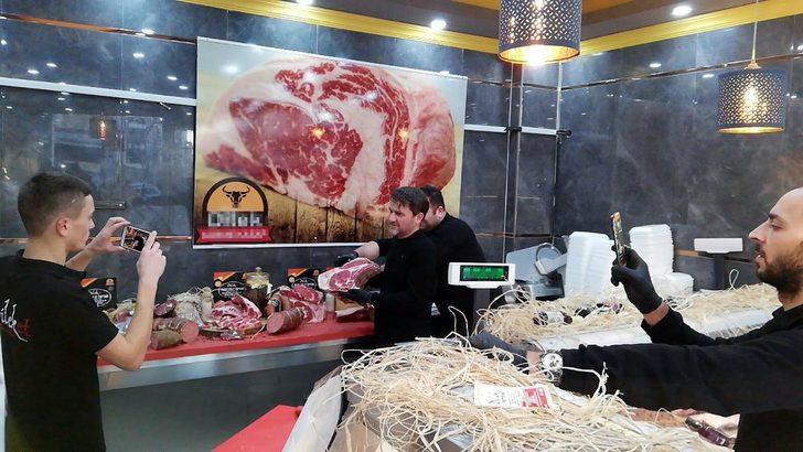 'SOSYAL MEDYAYLA SATIŞLARIM 3 KAT ARTTI'