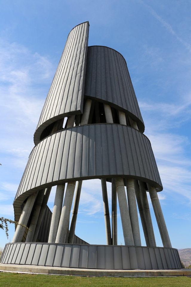 S&uuml;leyman Demirel in anıt mezarı bitme aşamasında 3