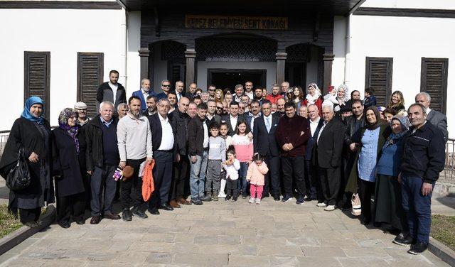 T&uuml;t&uuml;nc&uuml;, &ldquo;Kepez&rsquo;de gecekondu stokları hızla eriyor&rdquo; 3