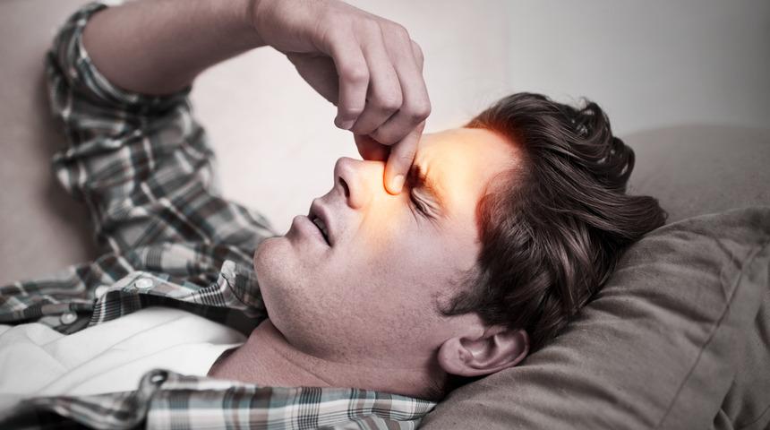 Sinüzit nedir? Sinüzit belirtileri ve tedavisi nasıl yapılır?