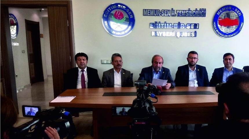 Eğitim-Bir-Sen Kayseri Şube Başkanı Kalkan, "İstiklal Marşı&rsquo;nı ve Akif&rsquo;i iyi anlamalıyız"