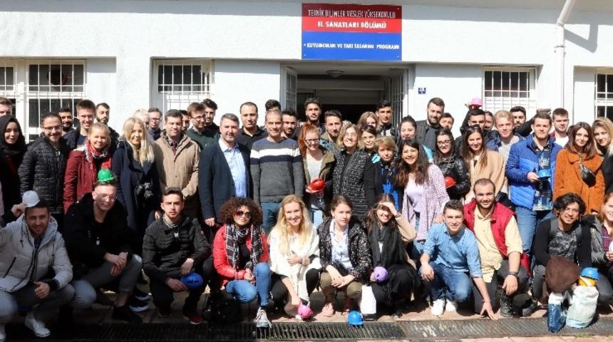 Yabancı uyruklu öğrenciler GAÜN’e hayran kaldı