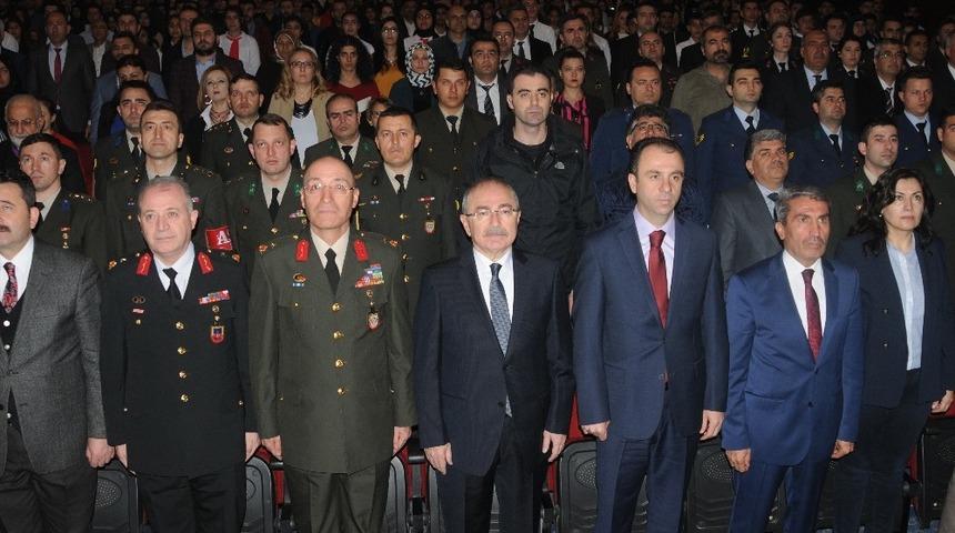 Mardin’de İstiklal Marşı’nın kabulü ve Mehmet Akif Ersoy anıldı