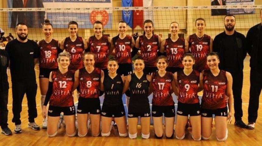 İdmanyurduspor Bayan Voleybol Takımı grup lideri olarak finale &ccedil;ıktı