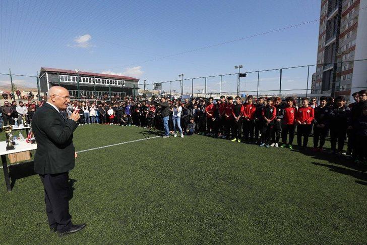 Batıkent Kartal Spor sezon açılışını Başkan Yaşar’la yaptı G2