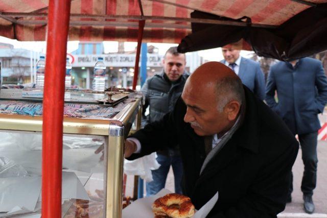 Şahin Erdemir emekçilerine ’Hayırlı Olsun’a gitti