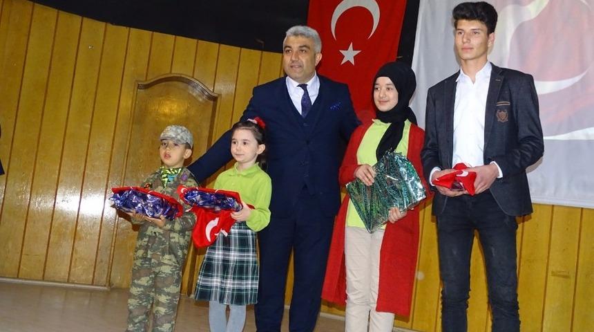 Hisarcık&rsquo;ta İstiklal Marşı&rsquo;nı g&uuml;zel okuyanlar &ouml;d&uuml;llendirildi