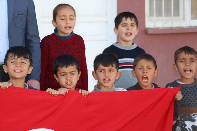 Şırnaklı çocuklar, Türkiye’nin 7 bölgesindeki çocuklarla İstiklal Marşı’nı okudu