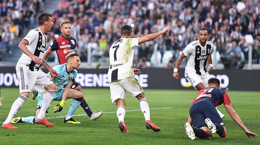 İtalyan devi Juventus Merih Demiral'ın peşinde