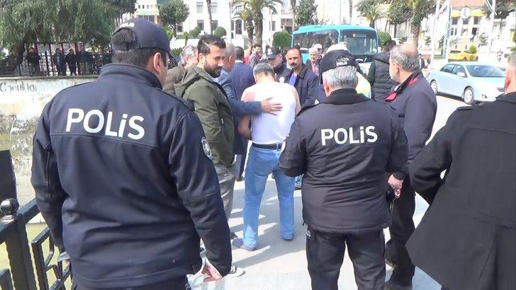 Nehir korkuluklarından kendini bırakmak istedi! Korkunç anlar böyle sona erdi G5