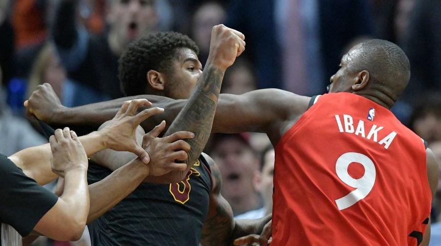 NBA'de yumruk yumruğa kavga