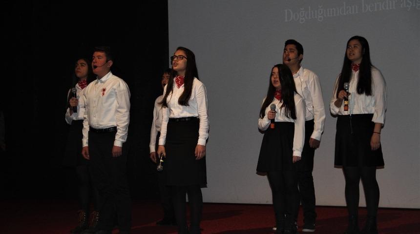 Elazığ&rsquo;da İstiklal Marşı&rsquo;nın kabul&uuml;n&uuml;n 98&rsquo;inci yılı