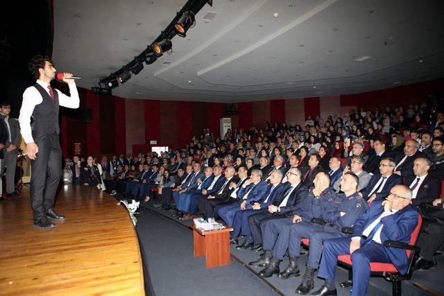 Mehmet Akif Ersoy, Nazilli’de de anıldı