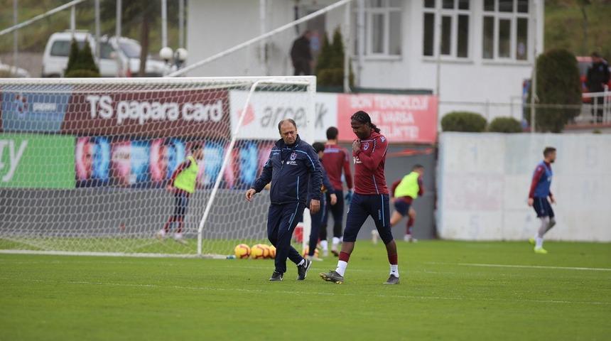 Trabzonspor'da Rodallega ve Hosseini antrenmanı tamamlayamadı