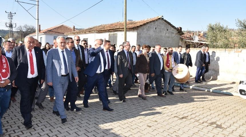 Cumhur İttifakına davul zurnalı karşılama